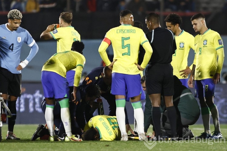 Neymar, Uruguay - Brezilya maçında talihsiz bir sakatlık yaşadı.