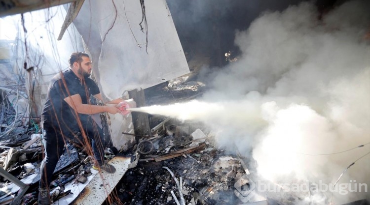 İsrail, Nuseyrat Kampı'ndaki bir fırını bombaladı
