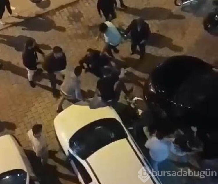 Baba ve oğula 'Ne bakıyorsun' dayağı

