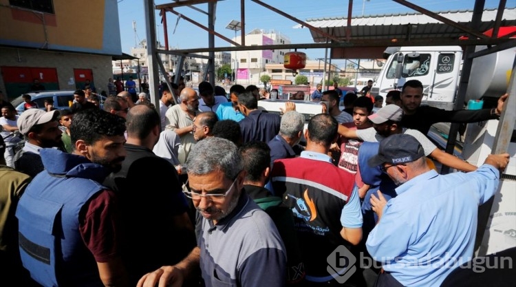 İsrail saldırıları altındaki Gazze'de yakıt sıkıntısı

