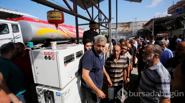 İsrail saldırıları altındaki Gazze'de yakıt sıkıntısı
