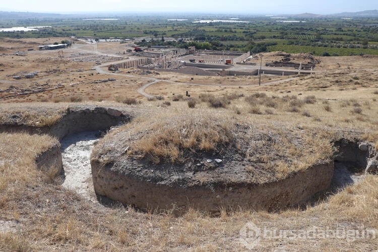 Tripolis Antik Kenti'nde, Kurtuluş Savaşı döneminden kalma siper bulundu

