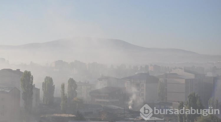 Kars sis bulutları arasında kayboldu

