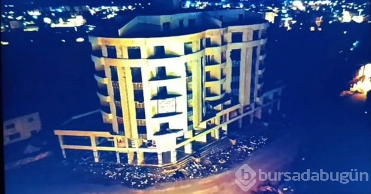 Gaziantep'te dinamitle patlatılan bina yıkılmadı
