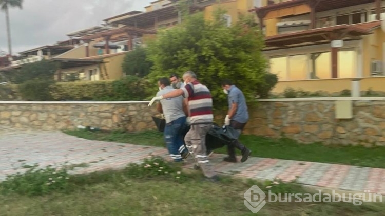 Antalya'daki yazlık sitede şüpheli ölüm
