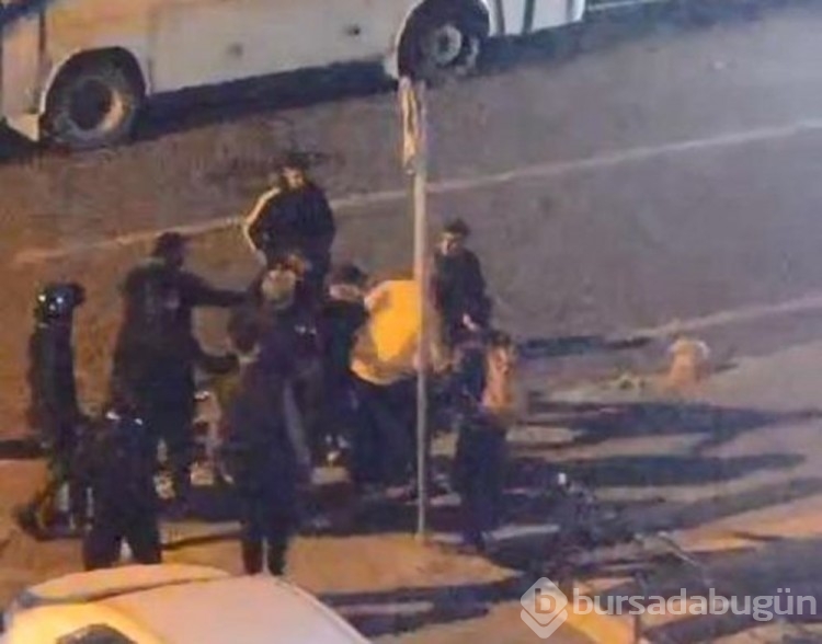 ''Laf atma'' tartışması tekmeli yumruklu kavgaya dönüştü

