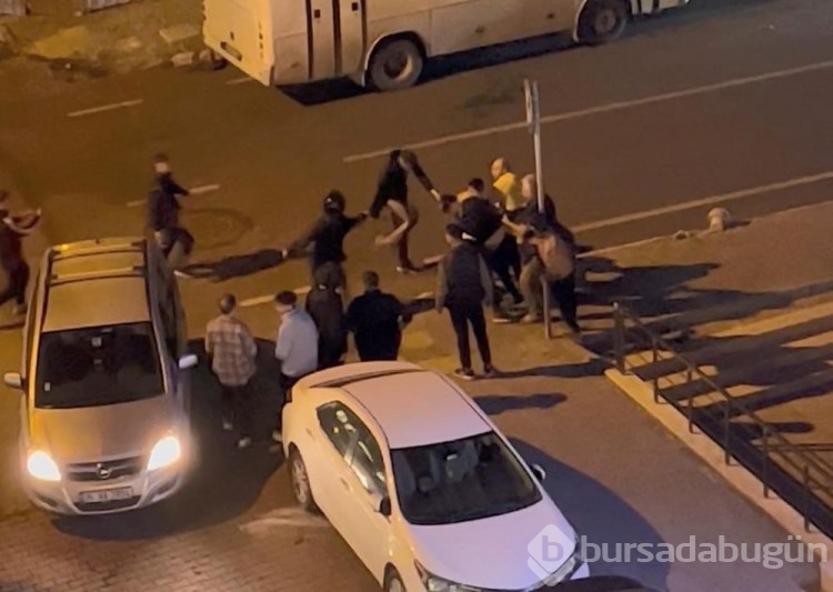 ''Laf atma'' tartışması tekmeli yumruklu kavgaya dönüştü
