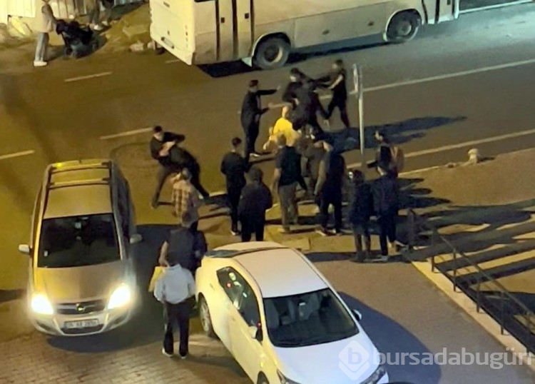 ''Laf atma'' tartışması tekmeli yumruklu kavgaya dönüştü
