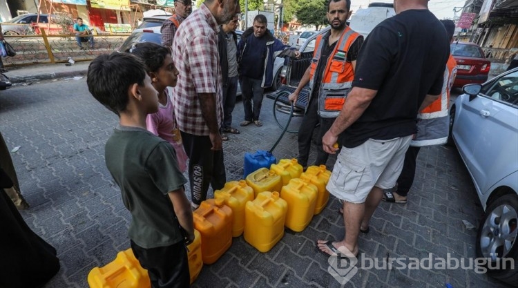 İsrail saldırılarının devam ettiği Gazze'de su sıkıntısı yaşanıyor
