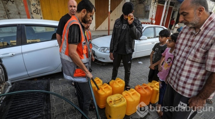 İsrail saldırılarının devam ettiği Gazze'de su sıkıntısı yaşanıyor
