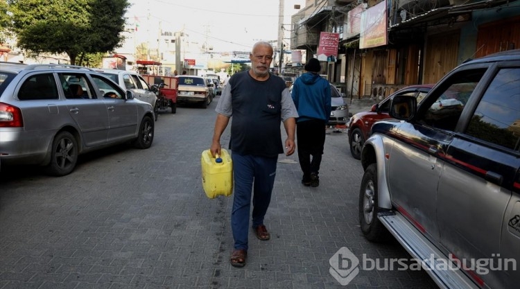 İsrail saldırılarının devam ettiği Gazze'de su sıkıntısı yaşanıyor
