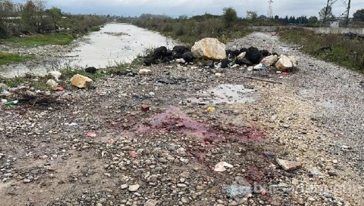 Otomobilde eşiyle gördüğü kişiyi öldüren koca, telefona yüklediği uygulamayla takip etmiş
