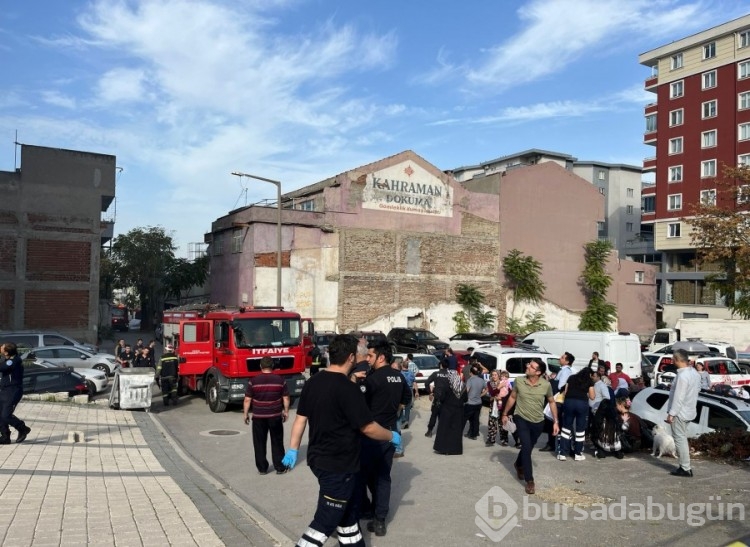 Bursa Yıldırım'da apartmanın 4. katında yangın!