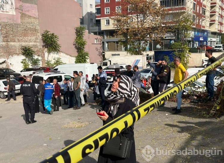 Bursa Yıldırım'da apartmanın 4. katında yangın!