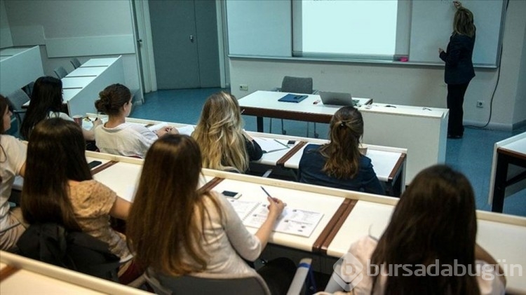 Okul adıyla zorbalık siteleri: Öğrenciler aşağılanıyor