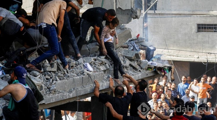 İsrail savaş uçakları, gece boyunca Gazze Şeridi'ni bombaladı
