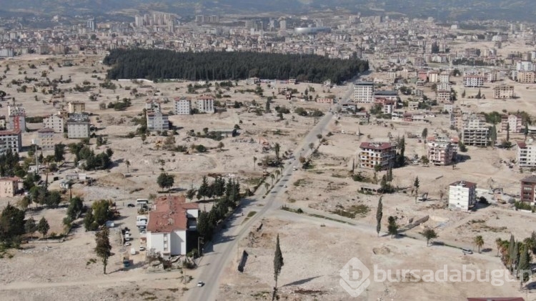 Hatay'da binaların yerini araziler aldı! 