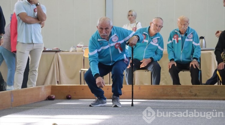 Huzurevi sakinleri 'bocce' turnuvasında buluştu
