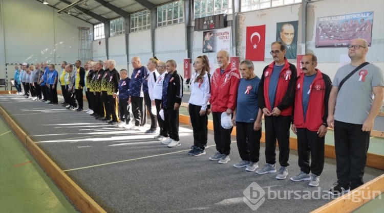 Huzurevi sakinleri 'bocce' turnuvasında buluştu

