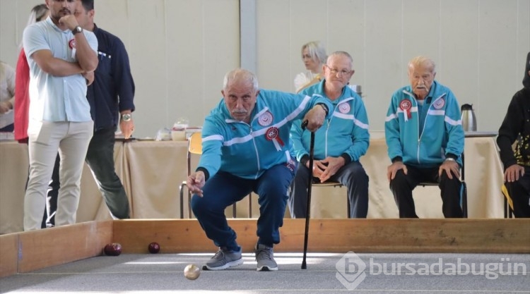 Huzurevi sakinleri 'bocce' turnuvasında buluştu
