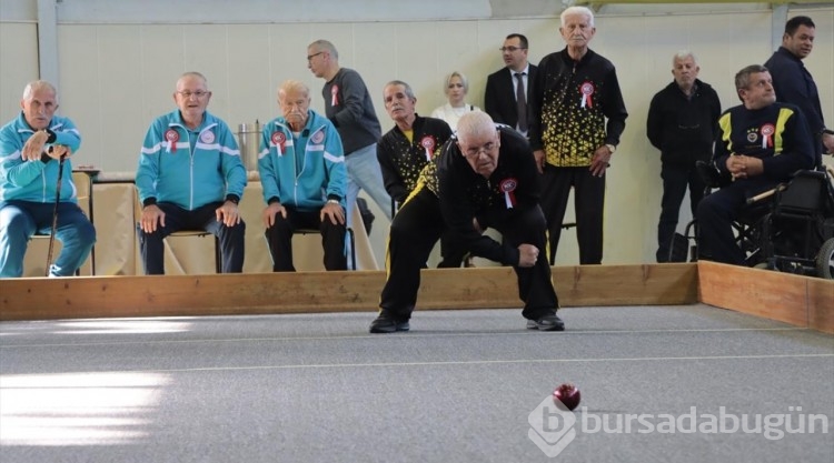 Huzurevi sakinleri 'bocce' turnuvasında buluştu
