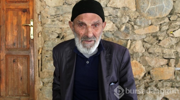Cumhuriyet ile yaşıt olan Bitlisli çınarlar, zor şartlarda geçen yılları unutamıyor
