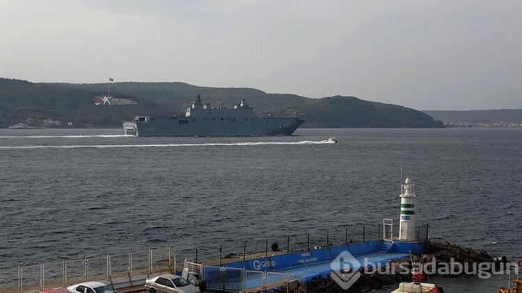 TCG Anadolu, Çanakkale Boğazı'ndan geçti
