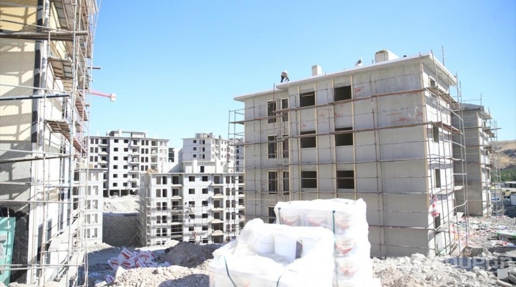 Battalgazi'de deprem konutları yükseliyor
