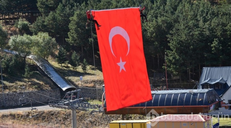 Jandarmadan 100. yıl mesajı: Her yerde göreve hazırız
