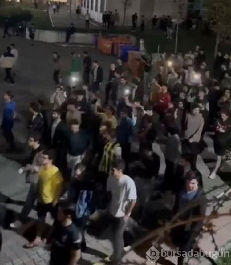 KYK yurdundaki asansör faciasının ardından öğrencilerden protesto
