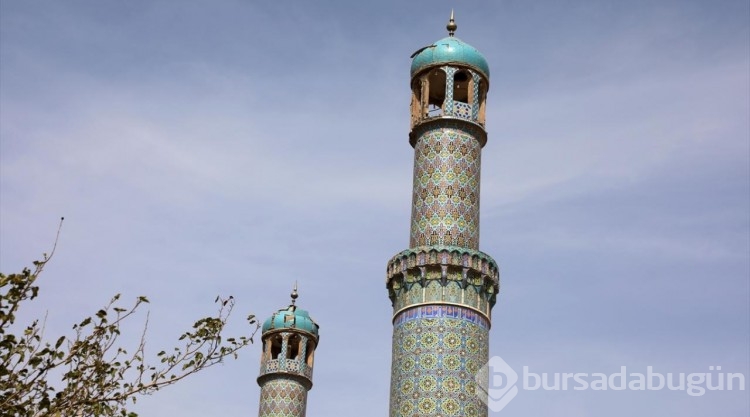 Afganistan'daki depremlerde tarihi yapılar da hasar gördü