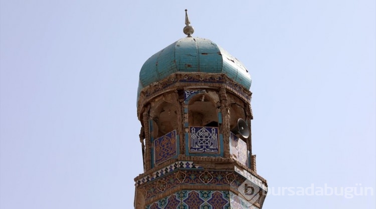 Afganistan'daki depremlerde tarihi yapılar da hasar gördü