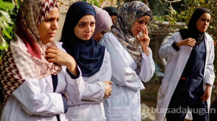 Kadınlardan Filistinli hemşireye veda

