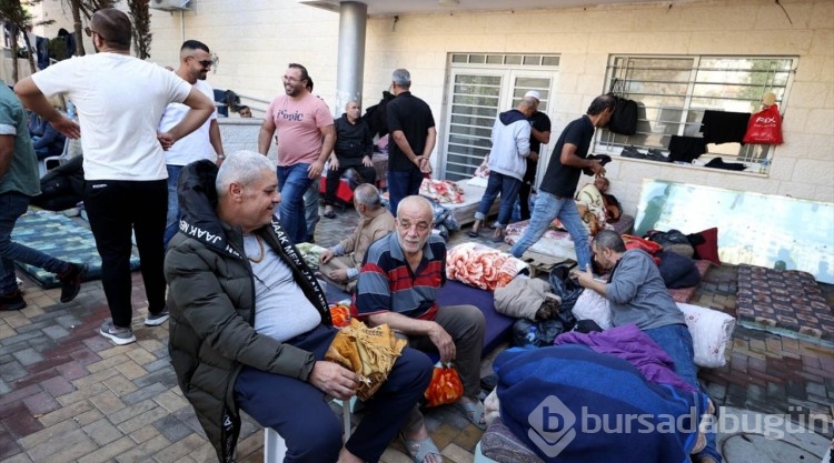 Batı Şeria'da mahsur kalan Gazzeli işçiler, ucunda ölüm de olsa ailelerinin yanına dönmek istiyor
