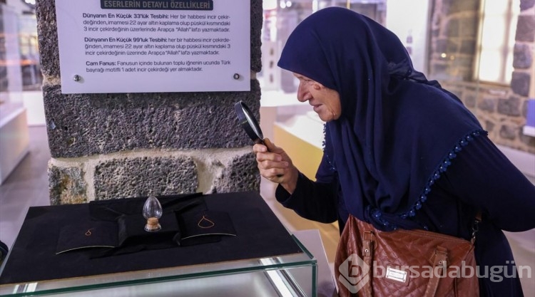 Diyarbakır Müzesi incir çekirdeğine işlenen Türk bayrağına ev sahipliği yapıyor
