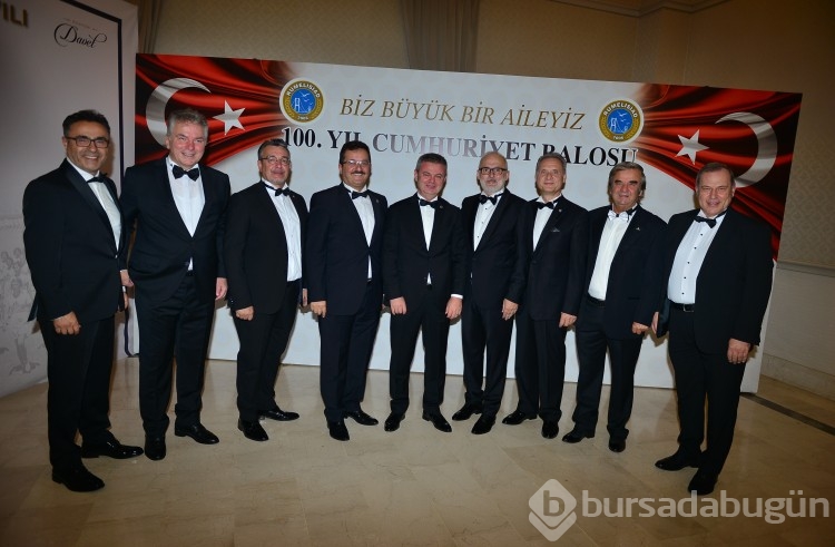 RUMELİSİAD Cumhuriyetin 100. yılını kutladı 