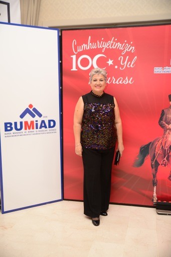 Cumhuriyet kadınlarından 100. yılda anlamlı buluşma