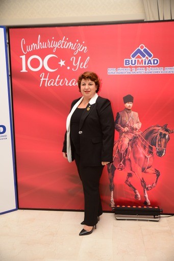 Cumhuriyet kadınlarından 100. yılda anlamlı buluşma