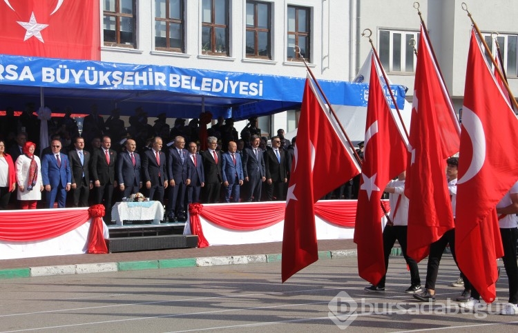 Cumhuriyet'in 100. yılında Bursa'da kutlamalardan renkli kareler 
