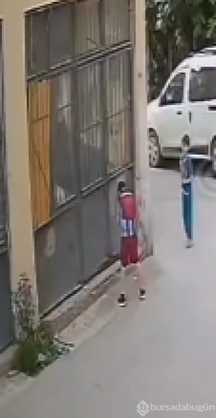 Bursa'da bisikletli bir kişi 9 yaşındaki çocuğa biber gazı sıktı!