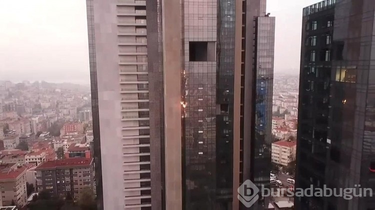 İstanbul'da iş merkezinde yangın
