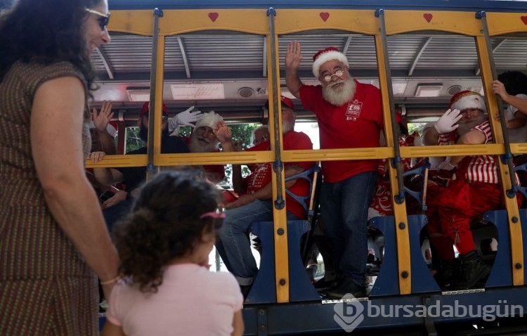 Brezilya'da 'Noel Baba Okulu' mezuniyeti!