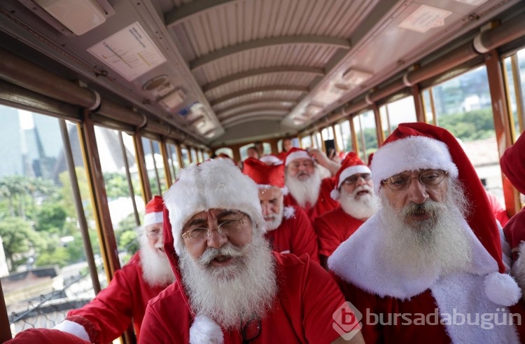 Brezilya'da 'Noel Baba Okulu' mezuniyeti!