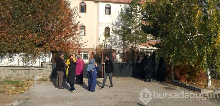 Kız Kur'an kursunda yangın: 6 çocuk dumandan etkilendi
