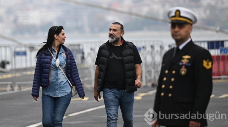 TCG Anadolu, İstanbul'da ziyarete açıldı
