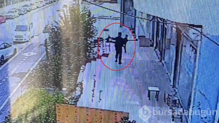 Sokak ortasında silahlı saldırı
