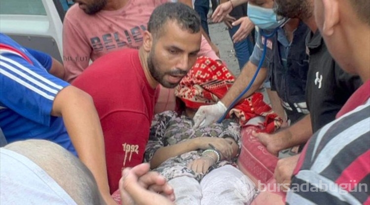 İsrail, Gazze'nin kuzeyindeki Cibaliya Mülteci Kampı'nı yine vurdu
