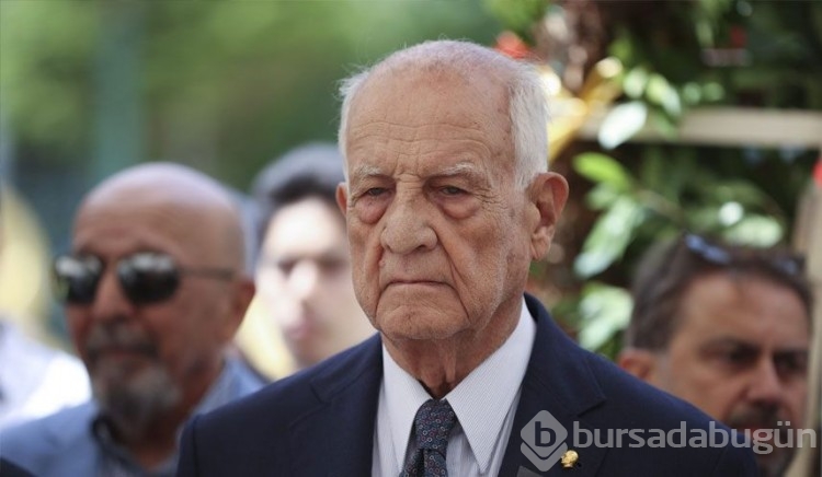Ünlü iş insanı İnan Kıraç'ın evlatlıktan reddettiği İpek Kıraç'tan ilk açıklama geldi

