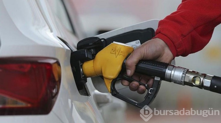 Benzine indirim geldi! İşte akaryakıtta son fiyatlar
