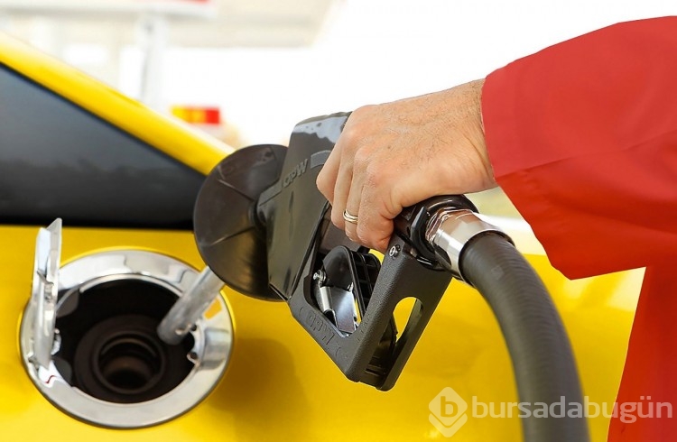Benzine indirim geldi! İşte akaryakıtta son fiyatlar
